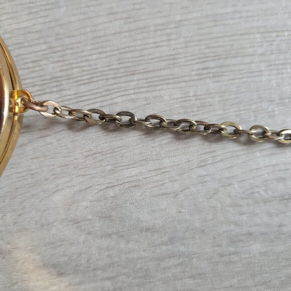 Vintage Black Leather Evening Clutch With Gold Chain & Clasp - Picture 3 of 7